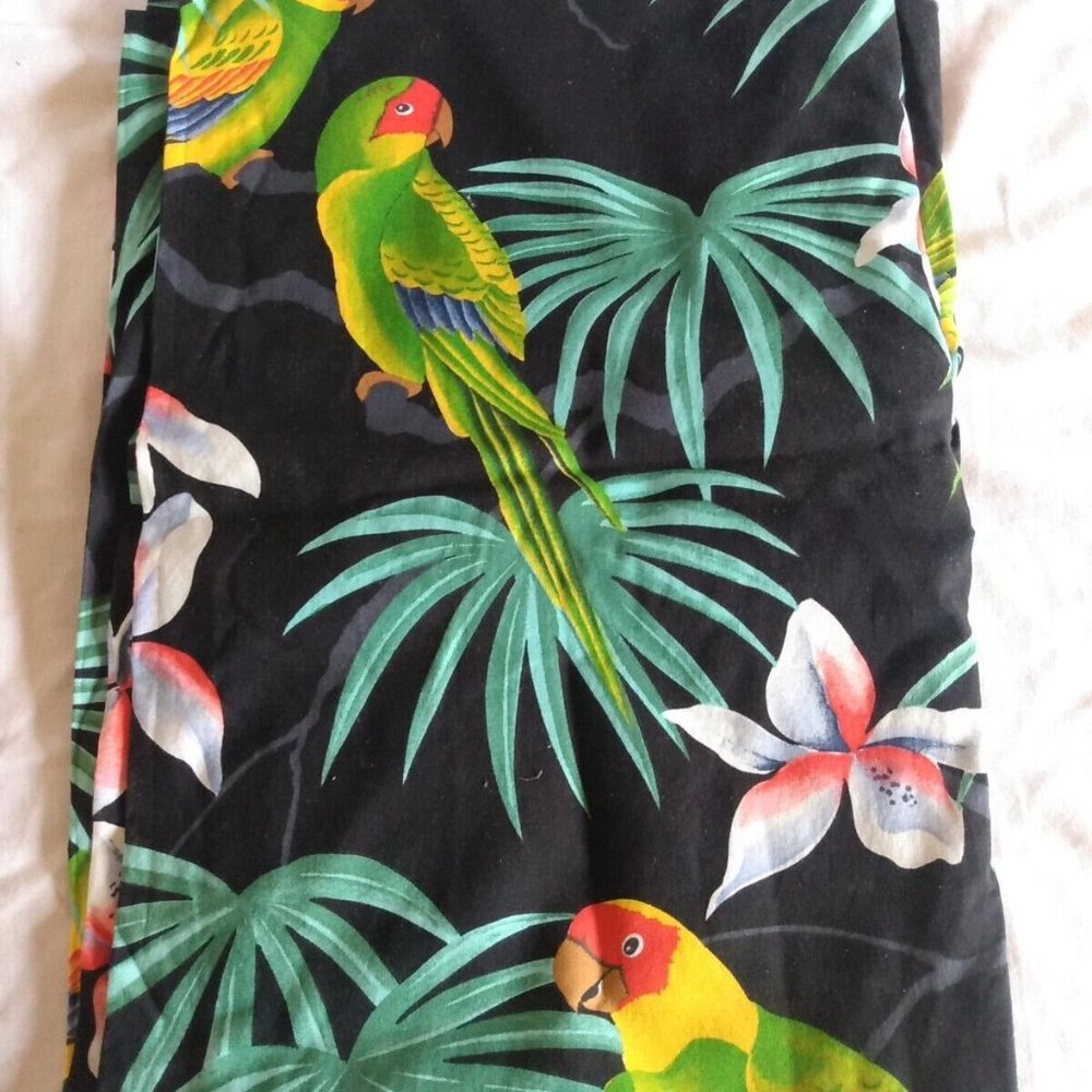Vintage Alexander Henry Collection Tropical Bird Fabric Parrot Margarita Ville